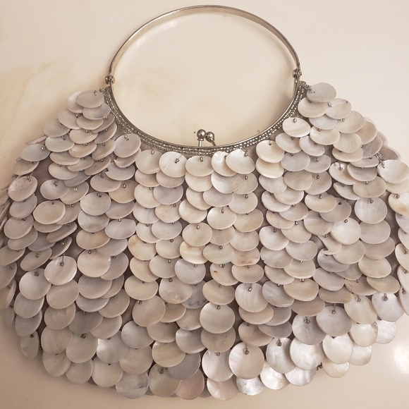 Handbags - Gorgeous Sea Shell Bag